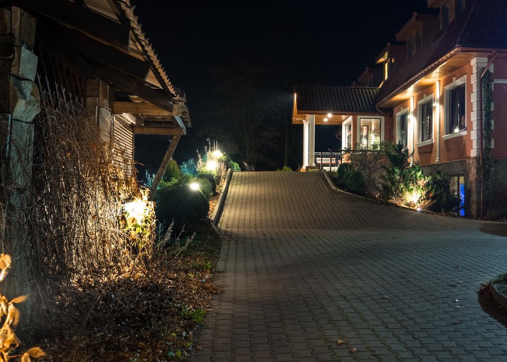 Hotel Dwor Ostoia Rymanów Exteriér fotografie